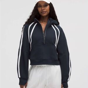 Lululemon Scuba Oversized Half-Zip Hoodie women’s XS/S! Beautiful Navy/White!
